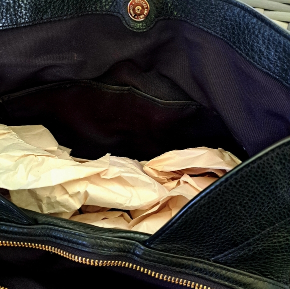 COACH LEXY Black Pebble Leather Shoulder Bag with Gourgous Gold Hardware NEW - Picture 14 of 17